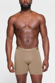 תמונת דוגמן קידמית של 3 PACK BOXER BRIEF 5 INCH