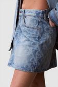 חצאית ג׳ינס מיני