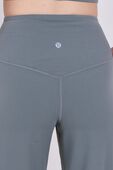 תמונת תקריב דוגמן של lululemon Align&trade; Palazzo Pant Regular