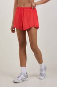 תמונת דוגמן קידמית של Textured Mesh HR Running Short 2.5