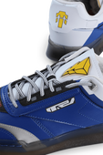 תמונת תקריב של Reebok X Power Rangers Club C in Blue 