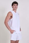 תמונת דוגמן קידמית של Mesh-Panelled Tennis Sleeveless Shirt