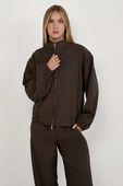 תמונת דוגמן קידמית של LuluLinen Funnel-Neck Jacket