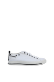 תמונה קידמית של Magnet Exposure Low Top Sneakers in White