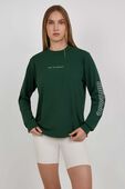 תמונת דוגמן קידמית של UV-Protective Tennis T-Shirt
