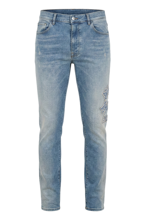 מכנסי ג׳ינס בגזרת סקיני