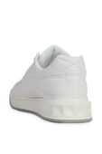 נעלי סניקרס עם לוגו בצבע לבן VALENTINO GARAVANI