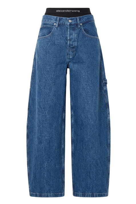 מכנסי ג'ינס בגזרת אוברסייז