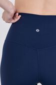 תמונת תקריב דוגמן של lululemon Align&trade; High-Rise Pant 28''