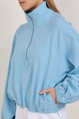 תמונת תקריב דוגמן של Seersucker Wovenair Funnel-Neck 1/2 Zip