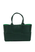 תמונה קידמית של Woven Leather Tote Bag in Green