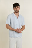 תמונת דוגמן קידמית של Cotton-Blend Knit Button Up Short-Sleeve Shirt