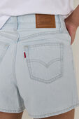 מכנסי ג'ינס קצרים מאם LEVI`S