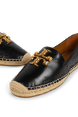 נעלי אספדריל מעור עם לוגו TORY BURCH