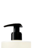 תמונת תקריב של Byredo Yuzu Tree Hand Wash 450ML