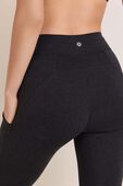 תמונת תקריב דוגמן של Soft Sueded HR Tight 25