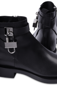 מגפיים שחורים מעור עם אלמנט מטאלי GIVENCHY