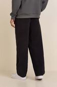 תמונת דוגמן אחורית של Corduroy Oversized-Fit Trouser 32L