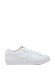 Nike Blazer Low 77 in White NIKE