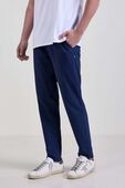 תמונת דוגמן קידמית של ABC Slim-Fit Golf Trouser 32L