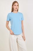 תמונת דוגמן קידמית של Love Crew Short Sleeve T-Shirt