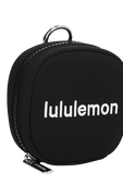 תמונת תקריב של Clippable Commuter Organizer Pouch