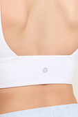 תמונת תקריב דוגמן של Align&trade; High-Neck Bra, C/D Cup