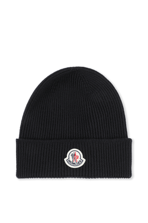 כובע גרב מצמר עם תגית ממותגת בגוון כחול MONCLER