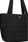 תמונת תקריב של Quilty Pleasures Tote Medium