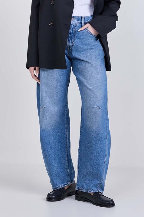 מכנסי ג'ינס בגזרת ברל LEVI`S