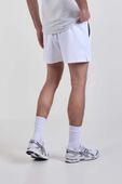 תמונת דוגמן אחורית של Zeroed In Linerless Short 5