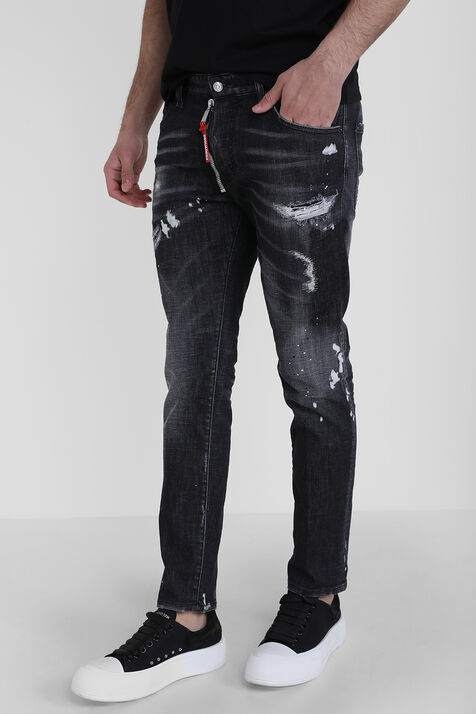 מכנסי ג'ינס DSQUARED2