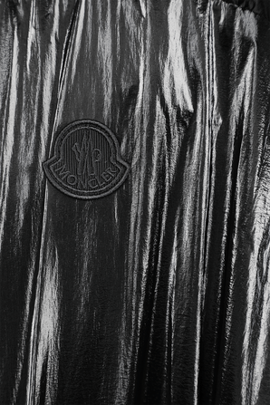 מעיל גשם בגוון שחור ובגימור מבריק MONCLER