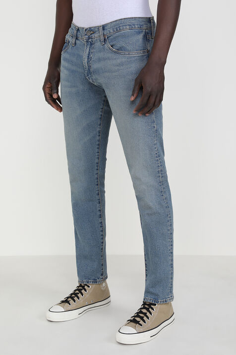 מכנסי ג'ינס בגזרת סלים
