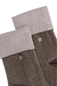 תמונה אחורית של Fold-Over Ribbed Socks