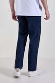תמונת דוגמן אחורית של Slacker Classic-Straight Trouser 30L