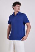 תמונת דוגמן קידמית של Textured Seamless Polo Shirt