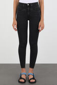 תמונת דוגמן קידמית של High Rise Super Skinny Ankle Jeans in Black Wash
