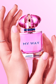 תמונת תקריב של בושם לאישה MY WAY NECTAR EDP