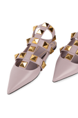 נעלי בלרינה מעור בגוון פודרה עם ניטים זהובים VALENTINO GARAVANI