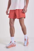 תמונת דוגמן קידמית של Mile Maker Ripstop Lined Short 6''