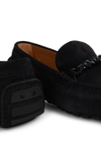 נעלי מוקסין מעור זמש עם אלמנט מטאלי BOSS