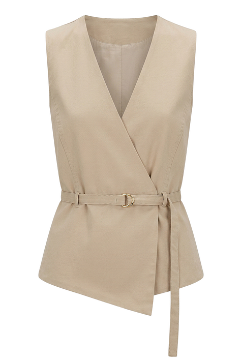 ווסט א-סימטרי HUGO