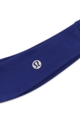 תמונת תקריב של Luxtreme&trade; training headband