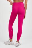 תמונת דוגמן אחורית של Fast and Free High-Rise Tight 25'' 5 Pocket