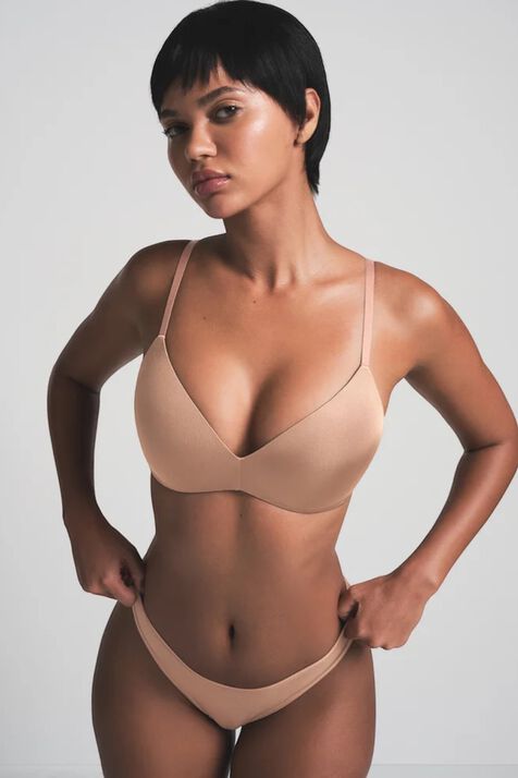PUSH UP PLUNGE BRA SKIMS