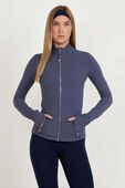 תמונת דוגמן קידמית של Define Cropped Jacket Nulu&trade;
