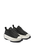 תמונה אחורית של Cozy Club Run Star Hike Low Top in Black