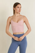 תמונת דוגמן קידמית של Align™ Cami Cropped Tank Top A/B Cup
