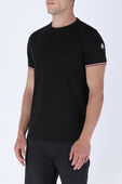 תמונת דוגמן קידמית של Slim Fit T-Shirt in Black